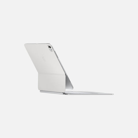 Apple iPad Magic Keyboard Pro 13"